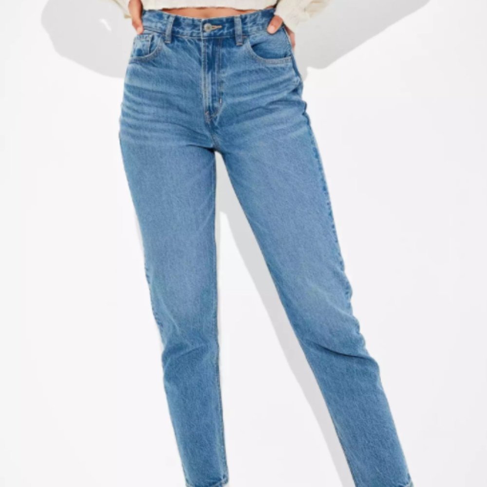 American Eagle Mom Jean, Size 4 Short